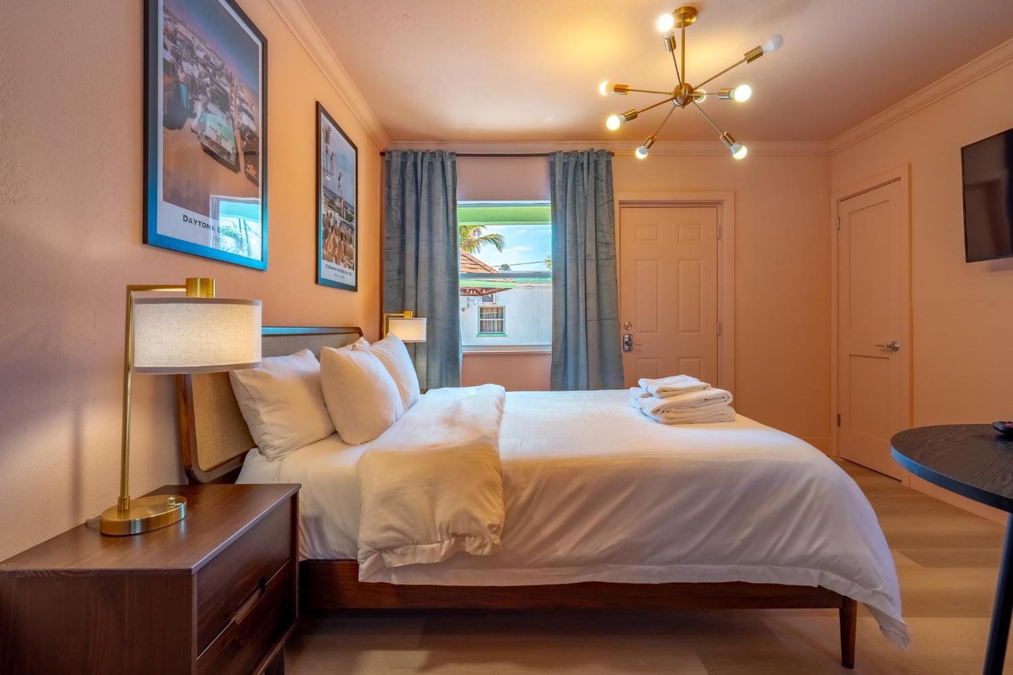 Monaco Vacation Rentals クリアウォーター・ビーチ エクステリア 写真