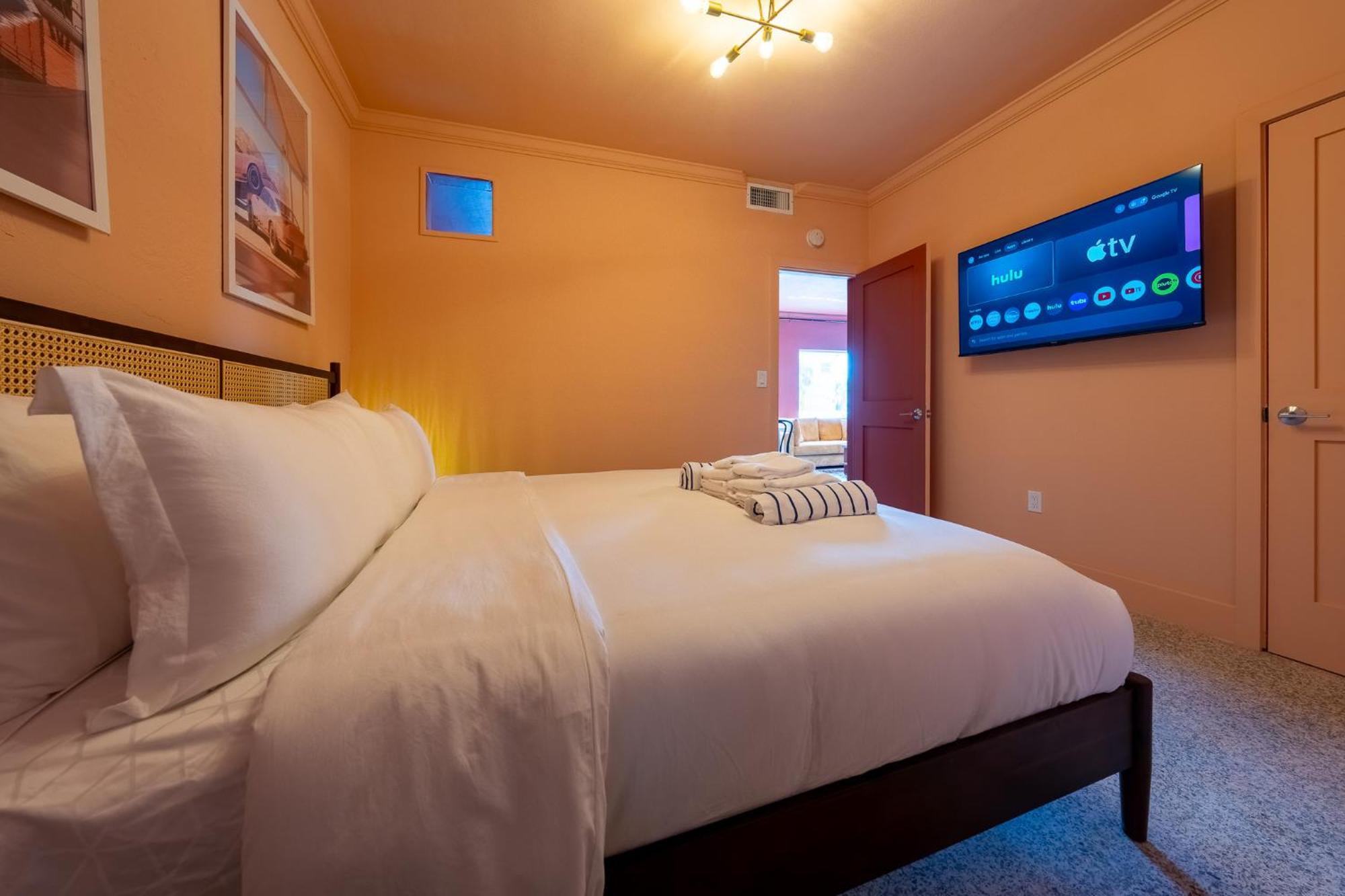 Monaco Vacation Rentals クリアウォーター・ビーチ エクステリア 写真