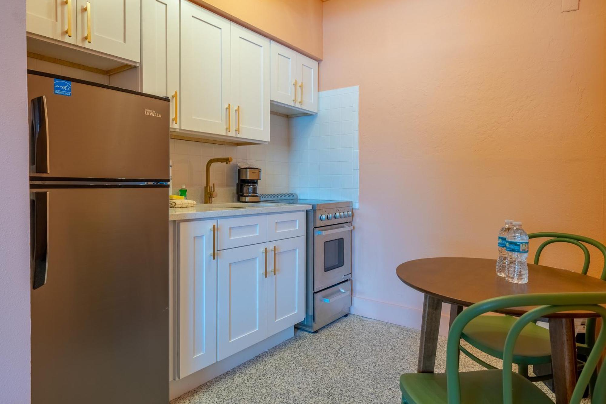 Monaco Vacation Rentals クリアウォーター・ビーチ エクステリア 写真