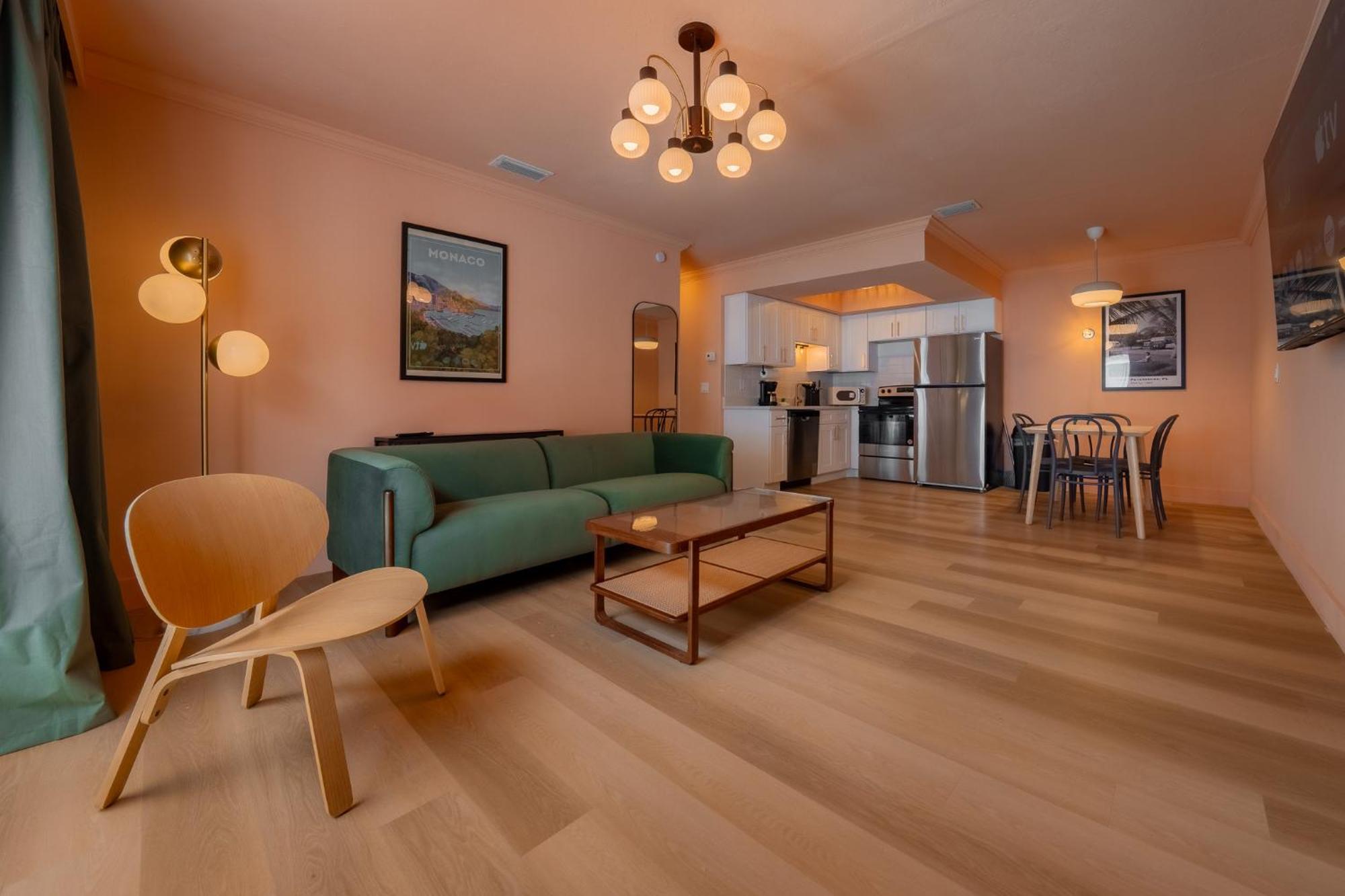 Monaco Vacation Rentals クリアウォーター・ビーチ エクステリア 写真